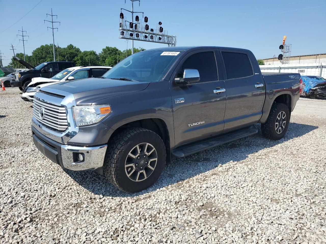 TOYOTA TUNDRA CRE 2017