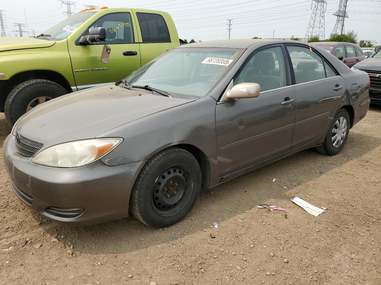 TOYOTA CAMRY LE 2004