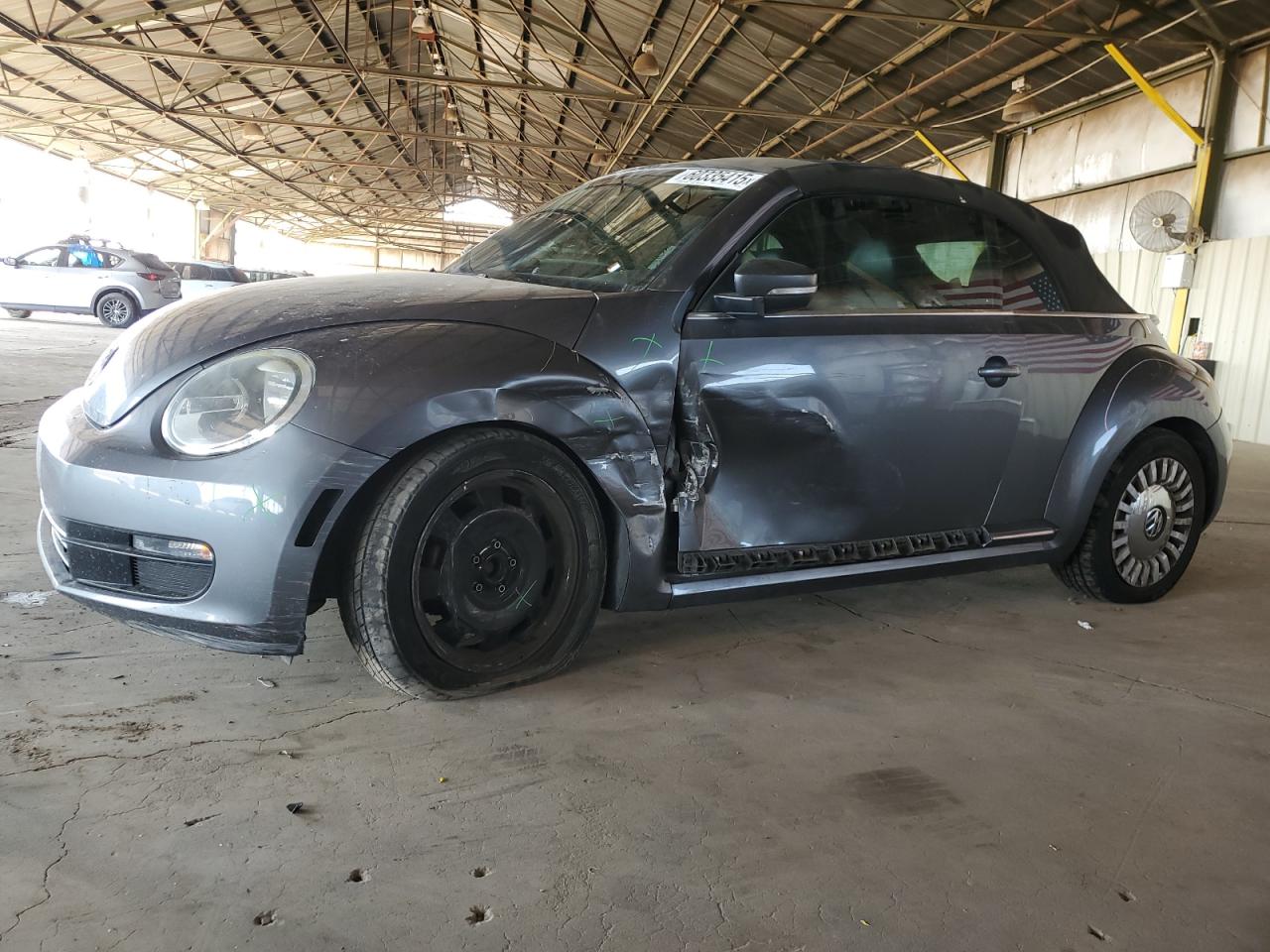 VOLKSWAGEN BEETLE S/S 2016