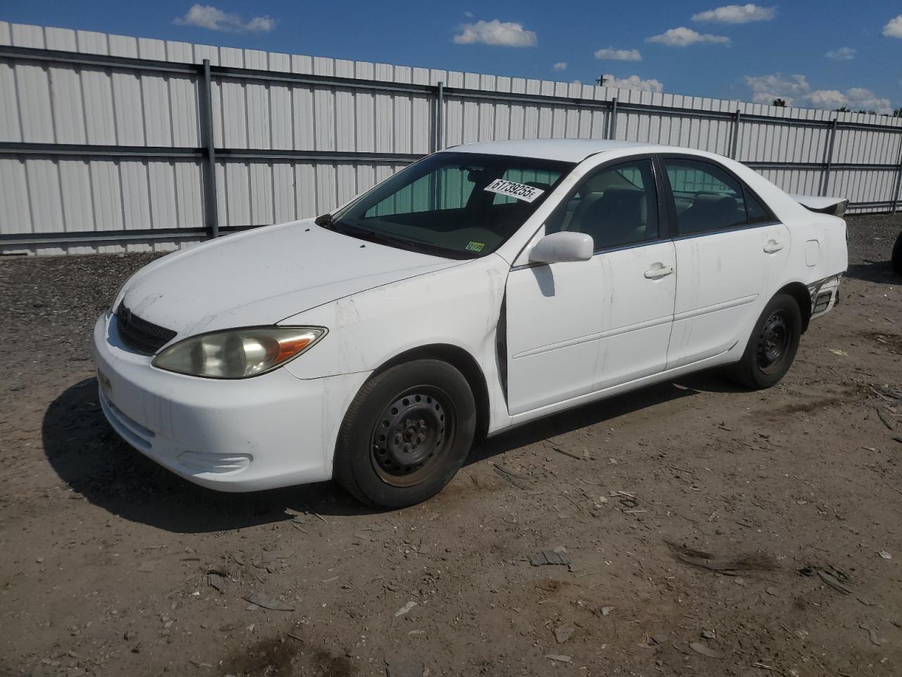 TOYOTA CAMRY LE 2002