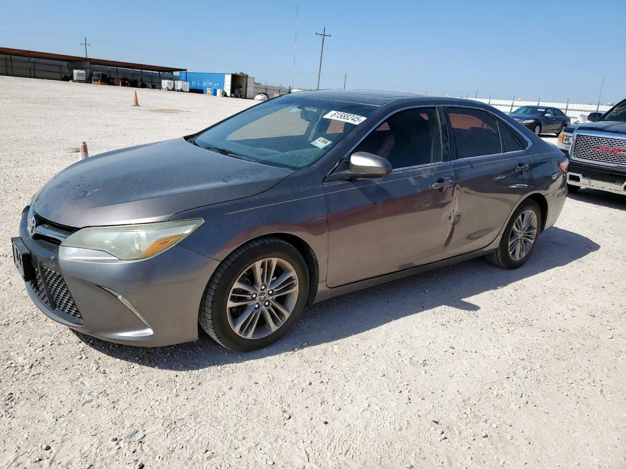 TOYOTA CAMRY 2015