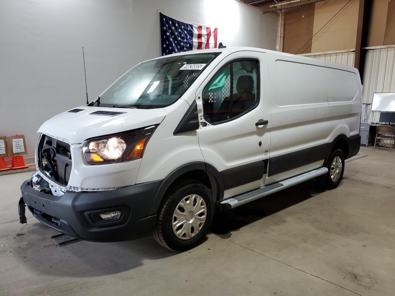 FORD TRANSIT T- 2023