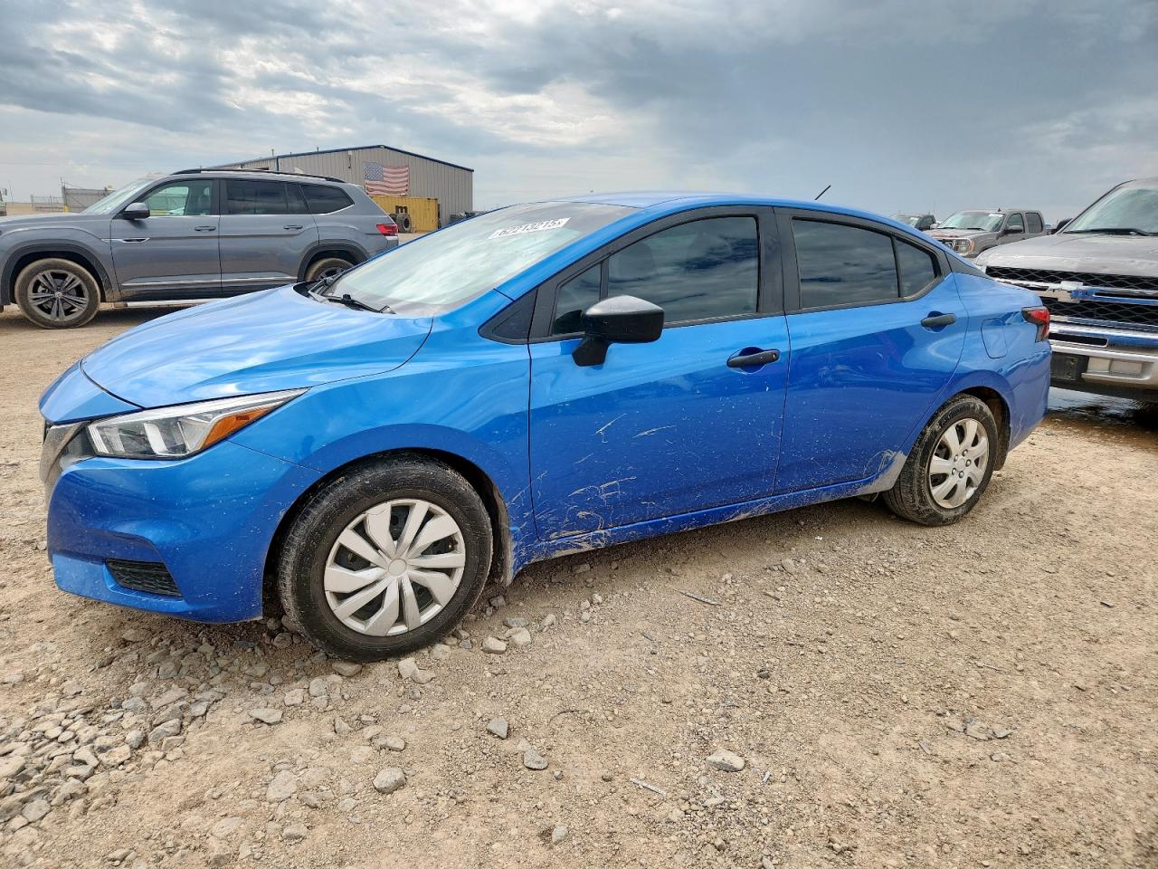 NISSAN VERSA S 2020