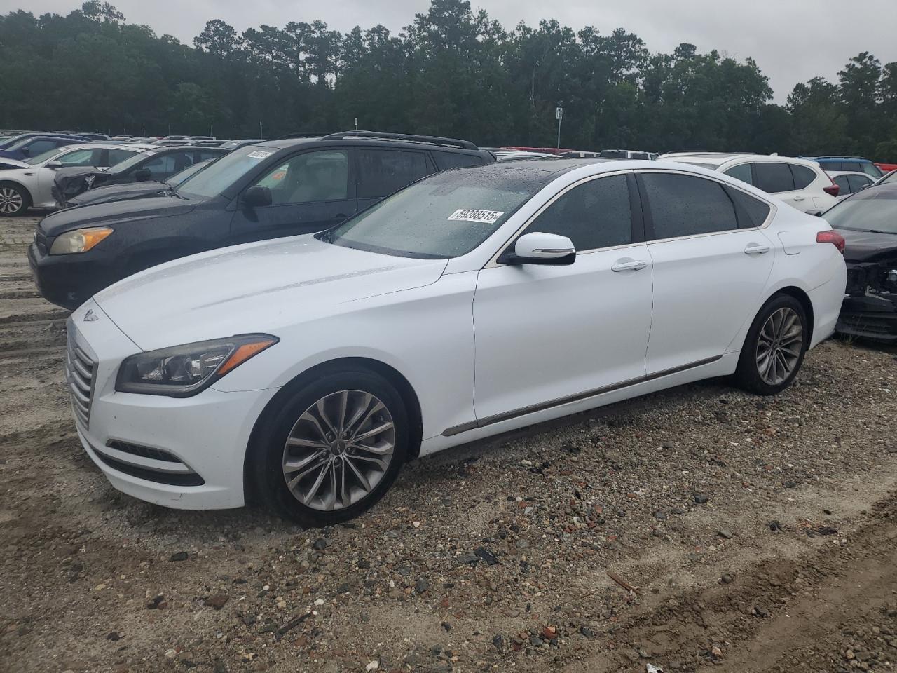 HYUNDAI GENESIS 3. 2015
