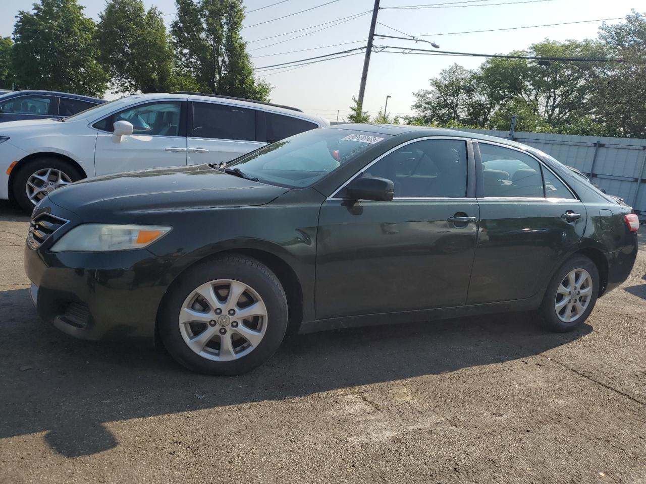 TOYOTA CAMRY BASE 2011