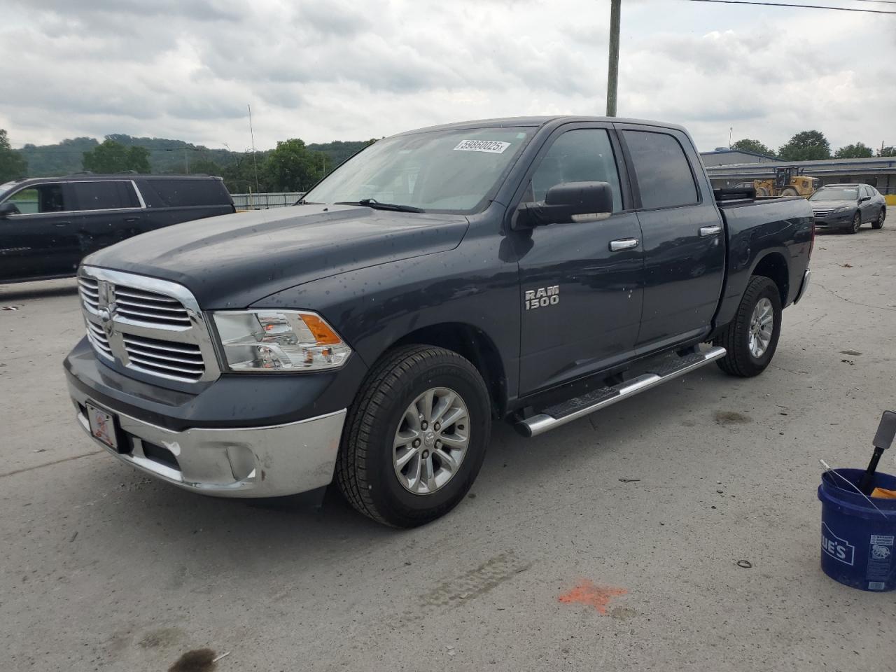 RAM 1500 SLT 2013
