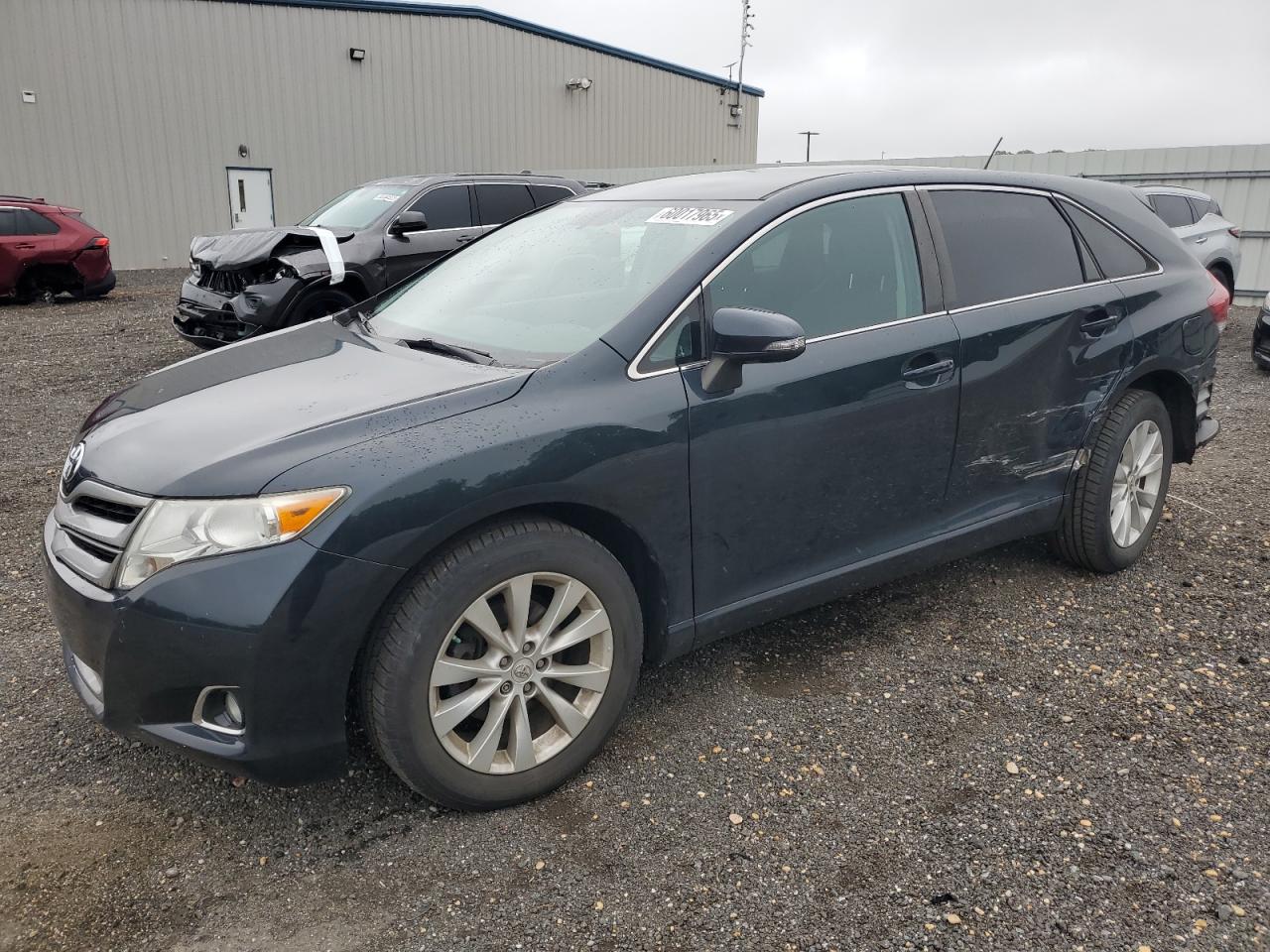 TOYOTA VENZA LE 2013
