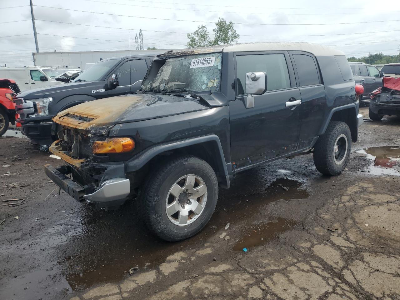 TOYOTA FJ CRUISER 2010