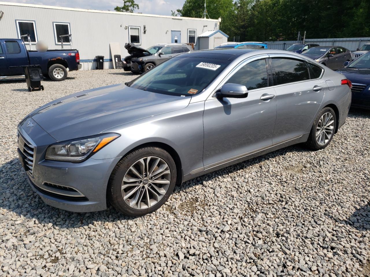 HYUNDAI GENESIS 3. 2015