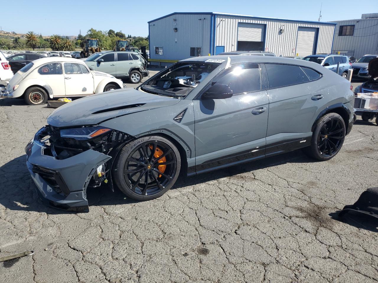 LAMBORGHINI URUS S 2024