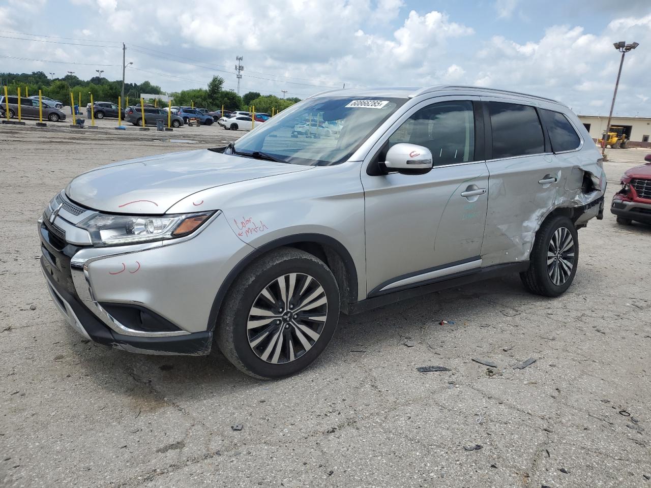 MITSUBISHI OUTLANDER 2020