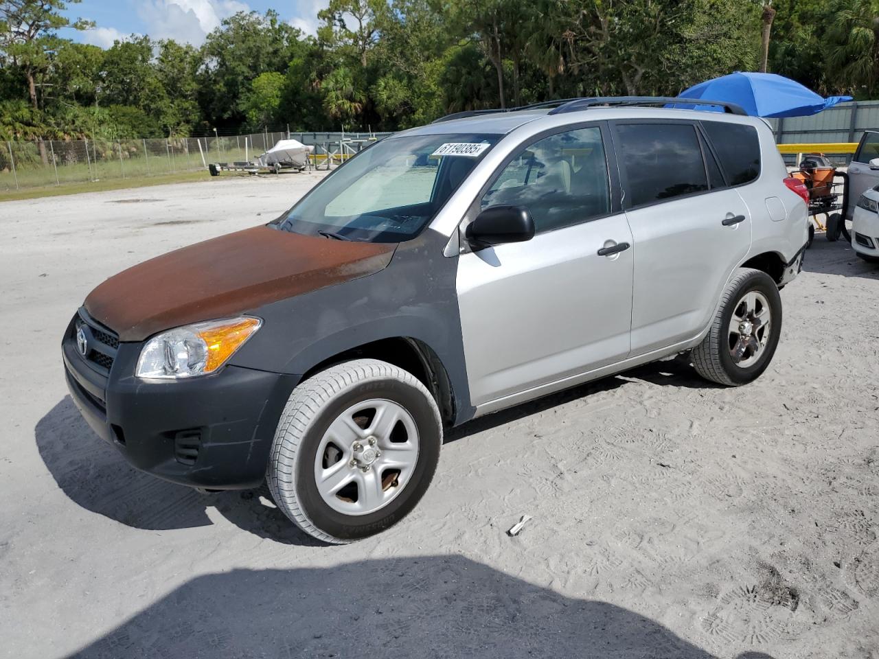 TOYOTA RAV4 2009