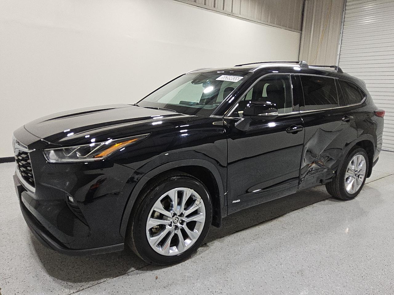 TOYOTA HIGHLANDER 2023