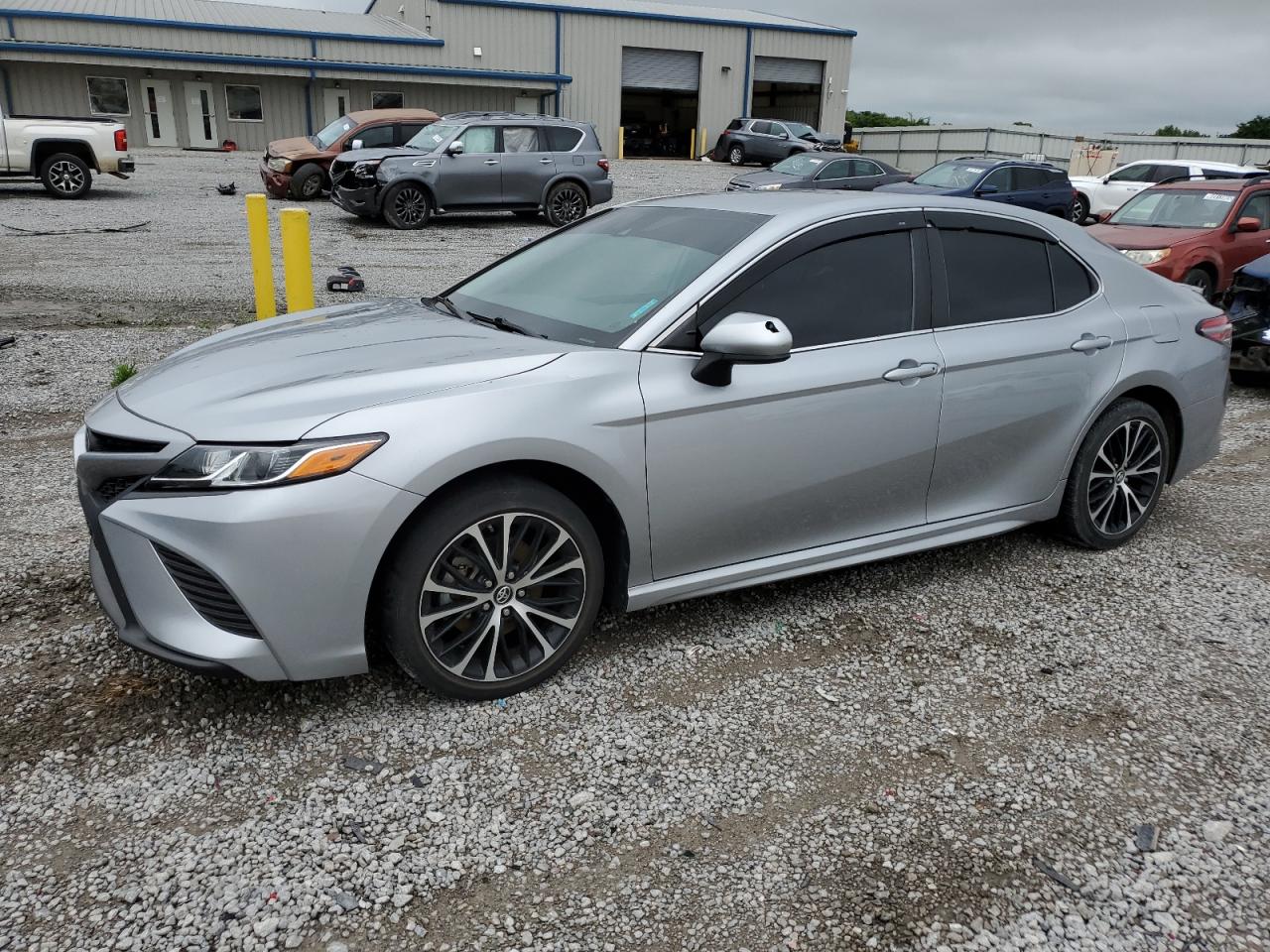 TOYOTA CAMRY L 2019