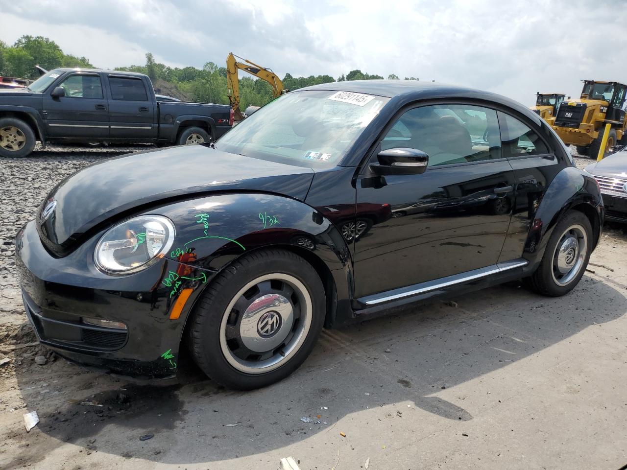 VOLKSWAGEN BEETLE 1.8 2015