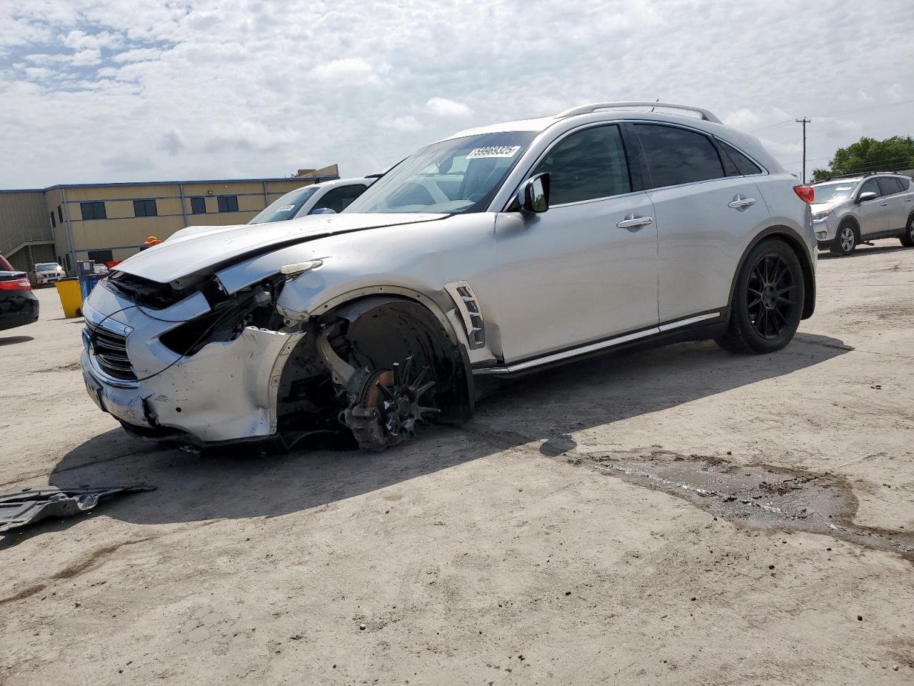 INFINITI FX35 2012