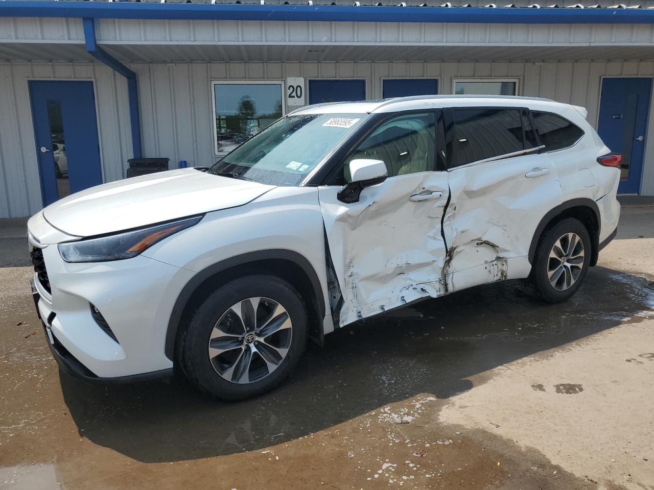 TOYOTA HIGHLANDER 2022