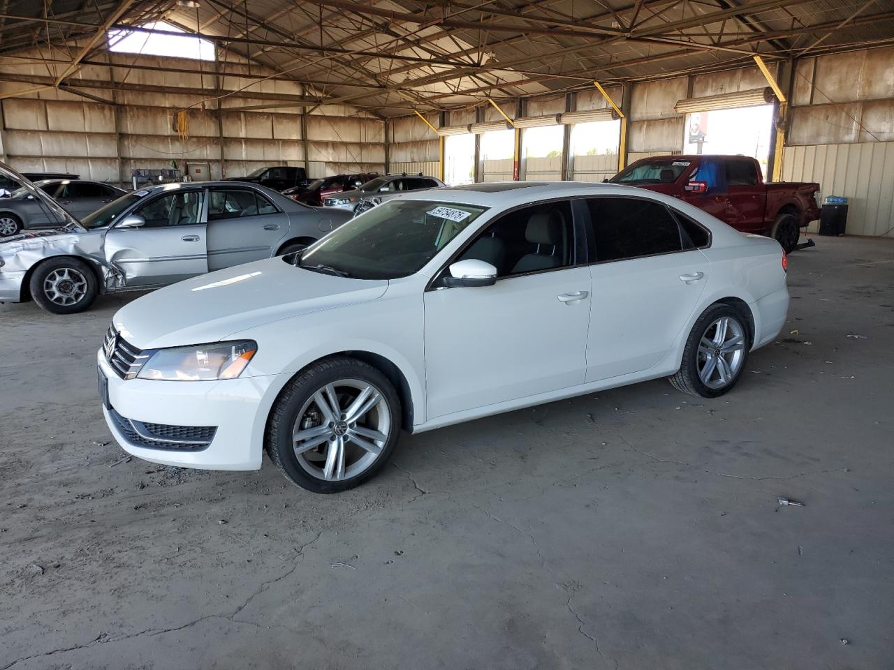 VOLKSWAGEN PASSAT SE 2014