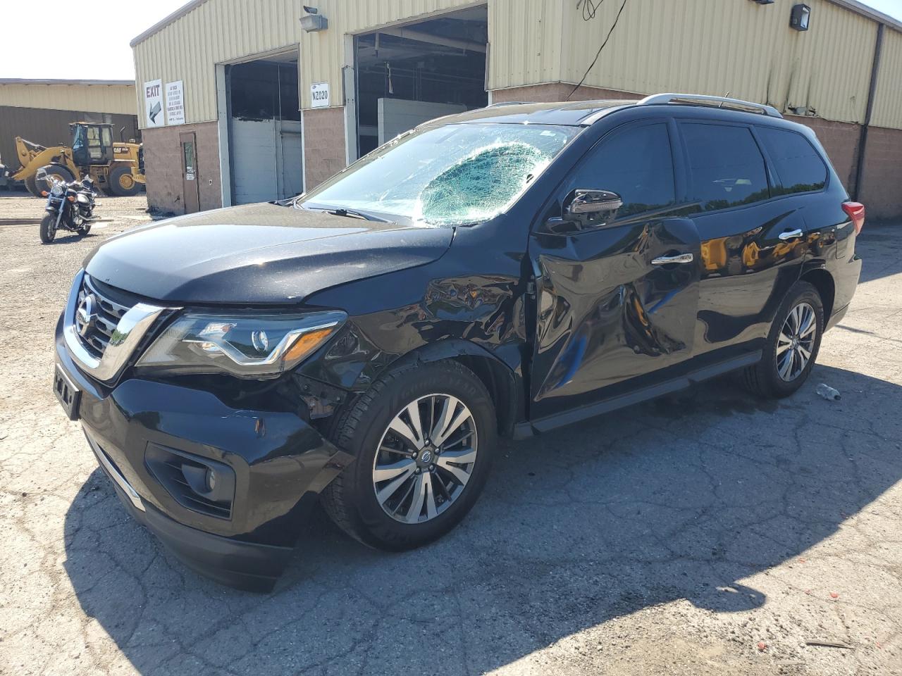 NISSAN PATHFINDER 2018