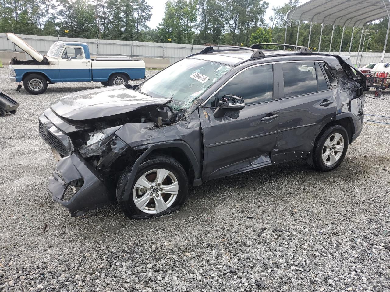 TOYOTA RAV4 XLE 2020