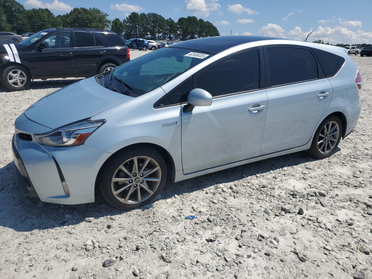 TOYOTA PRIUS V 2015