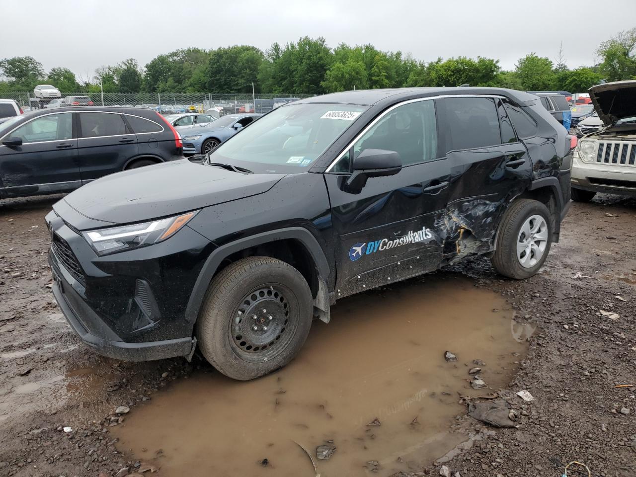 TOYOTA RAV4 LE 2024