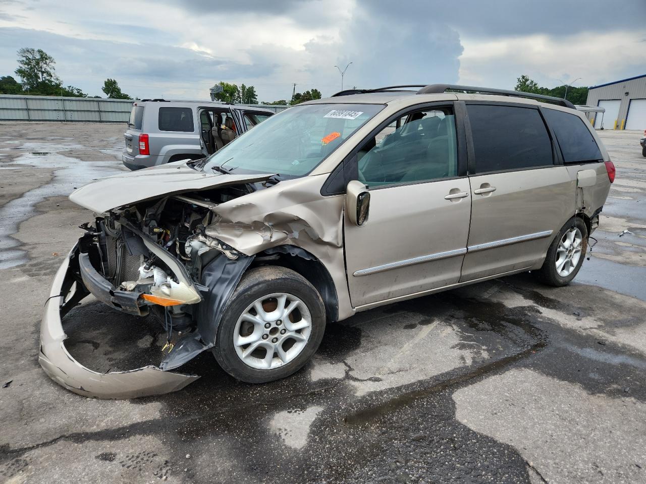 TOYOTA SIENNA XLE 2006