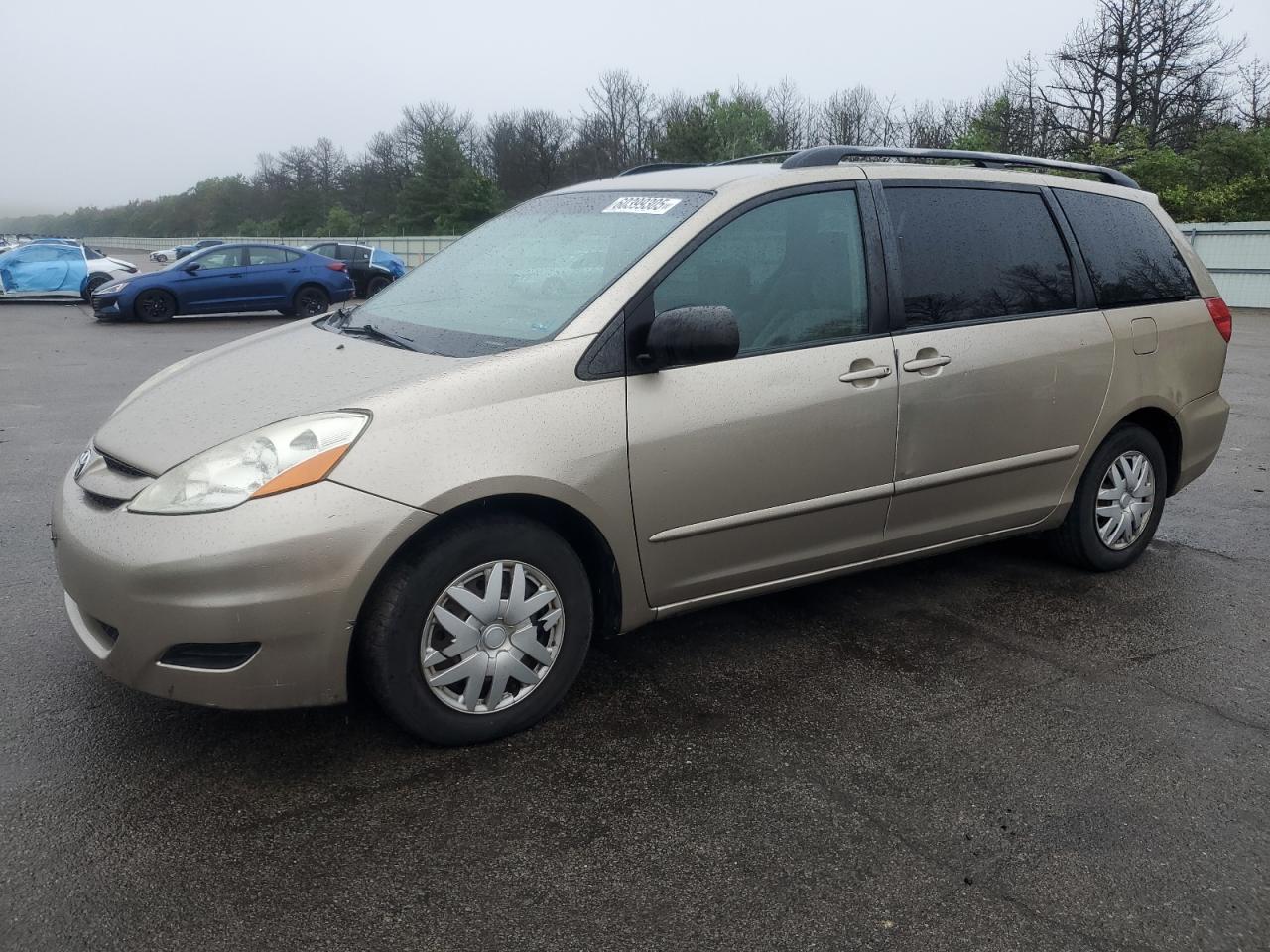 TOYOTA SIENNA CE 2008