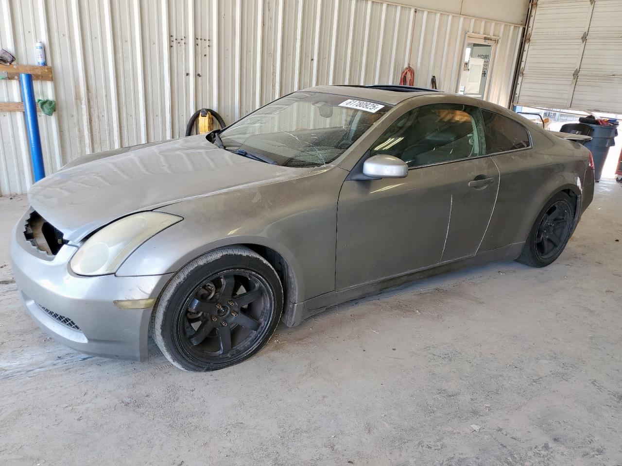 INFINITI G35 2005