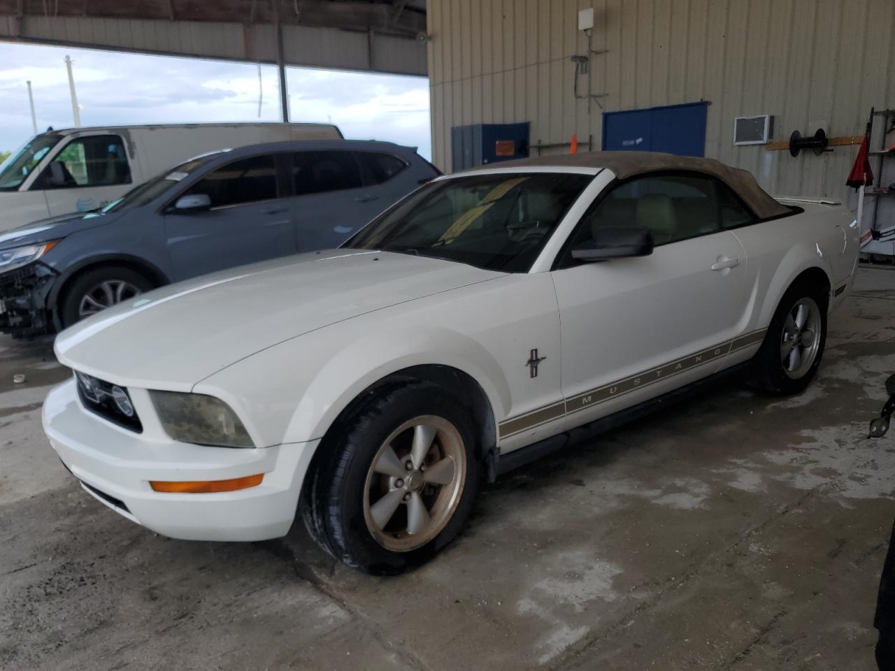 FORD MUSTANG 2008