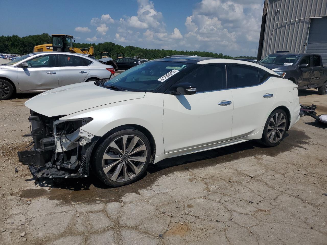 NISSAN MAXIMA 2023