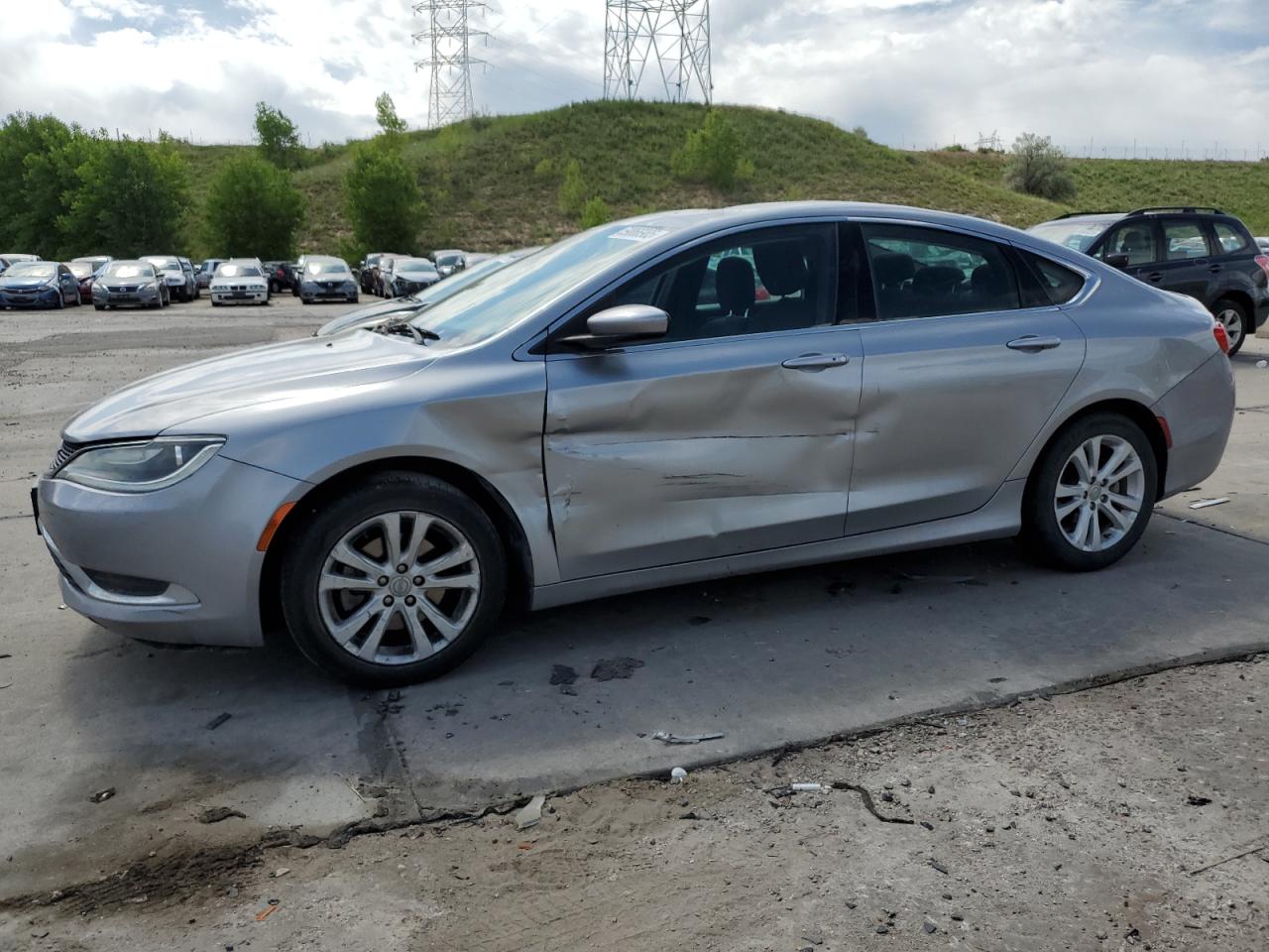 CHRYSLER 200 2015