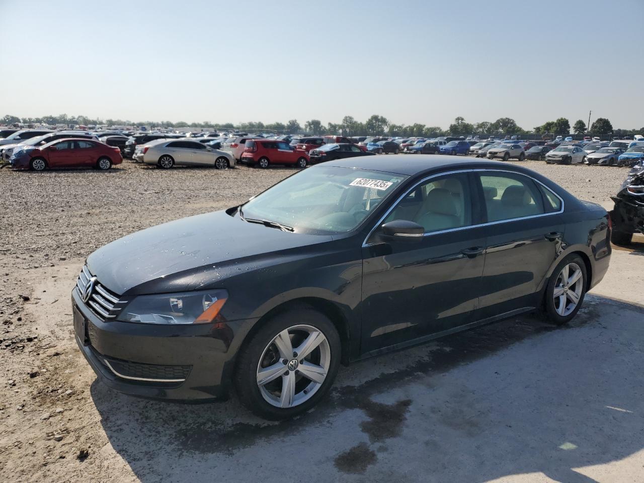 VOLKSWAGEN PASSAT SE 2014