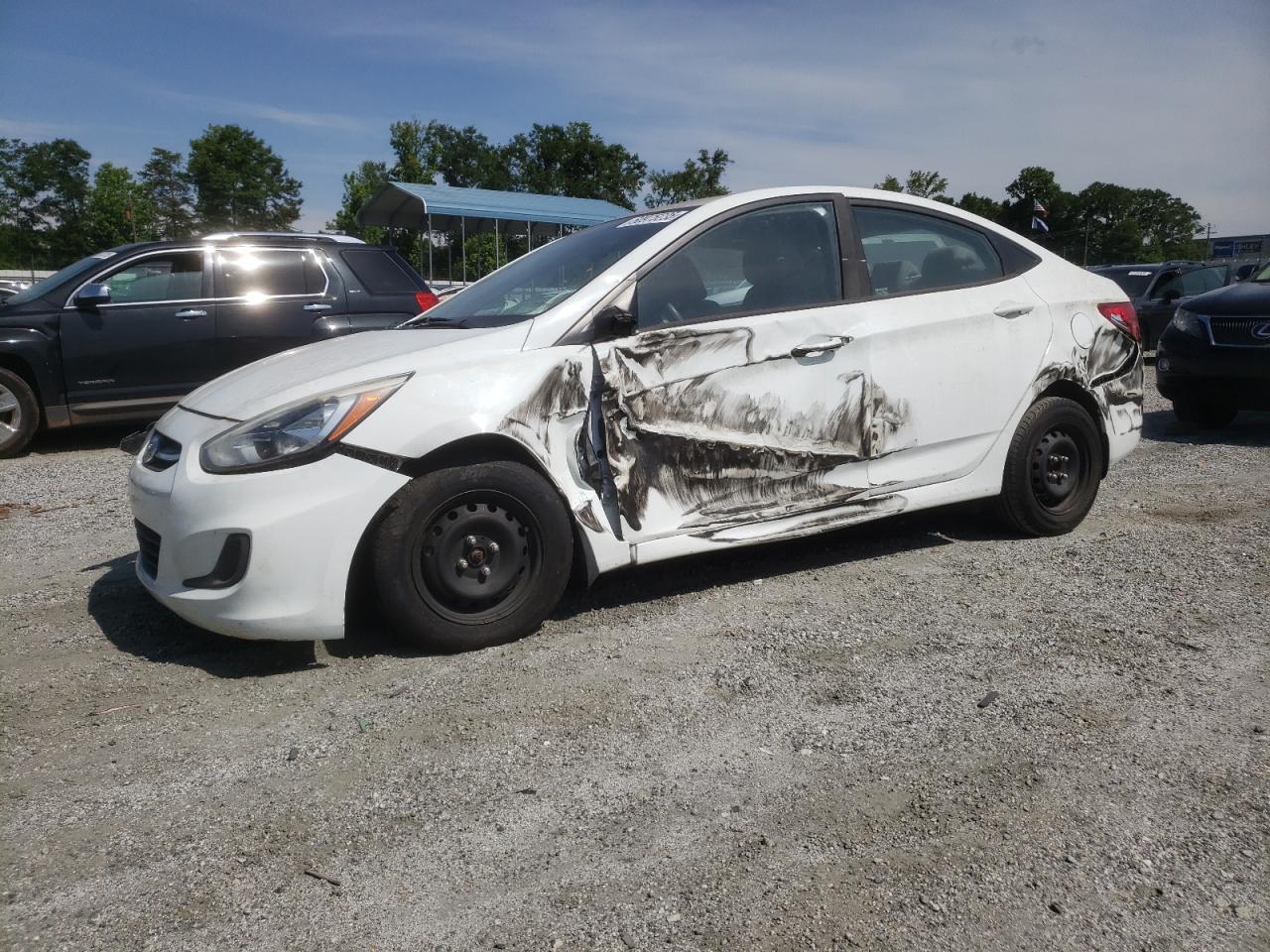 HYUNDAI ACCENT GLS 2015