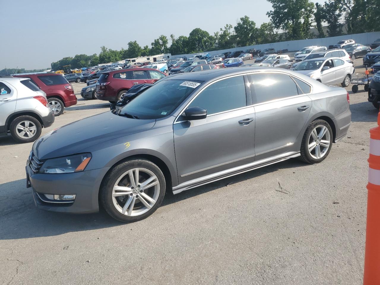 VOLKSWAGEN PASSAT SEL 2015