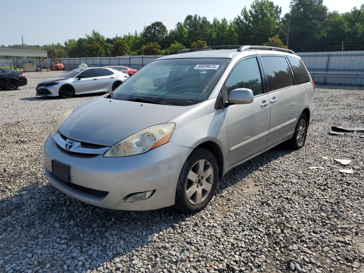 TOYOTA SIENNA XLE 2006
