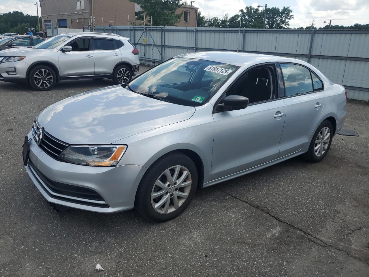 VOLKSWAGEN JETTA SE 2015