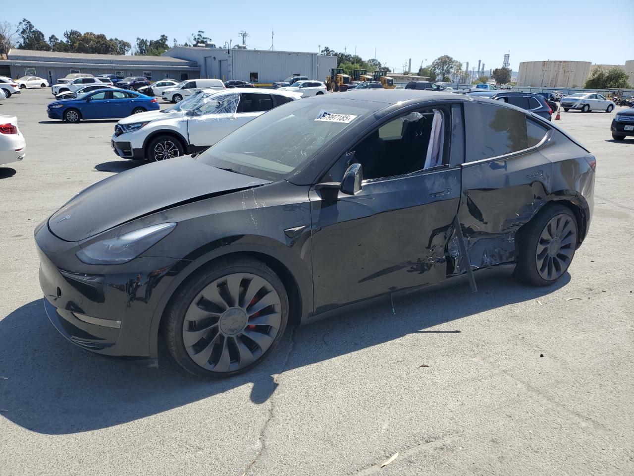 TESLA MODEL Y 2025