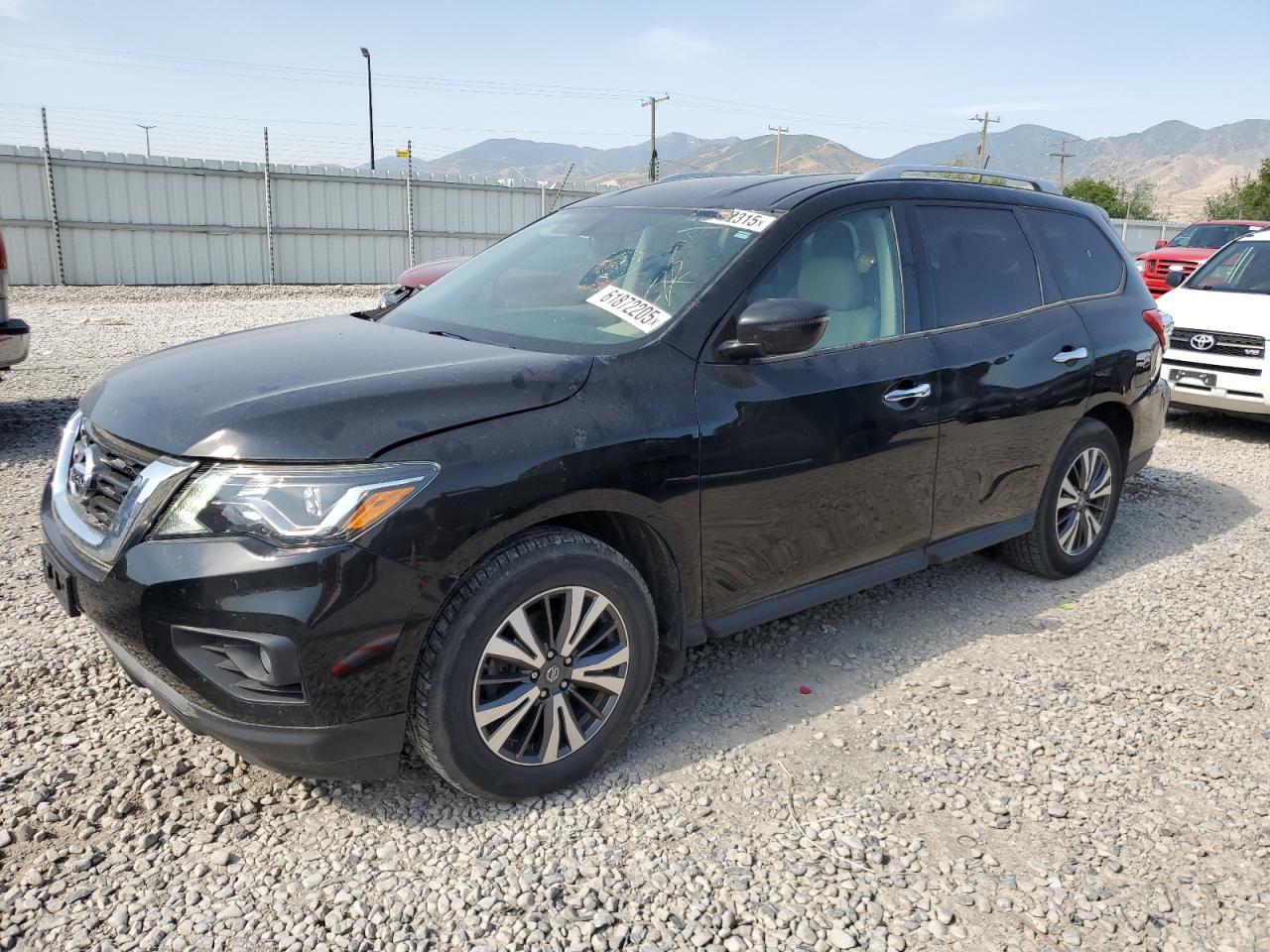 NISSAN PATHFINDER 2017