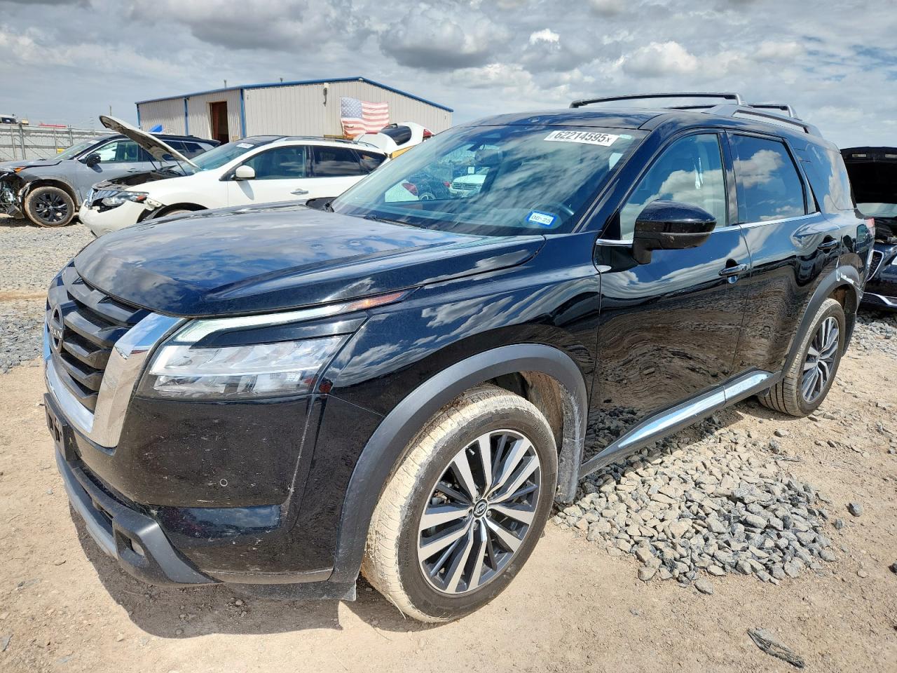 NISSAN PATHFINDER 2022