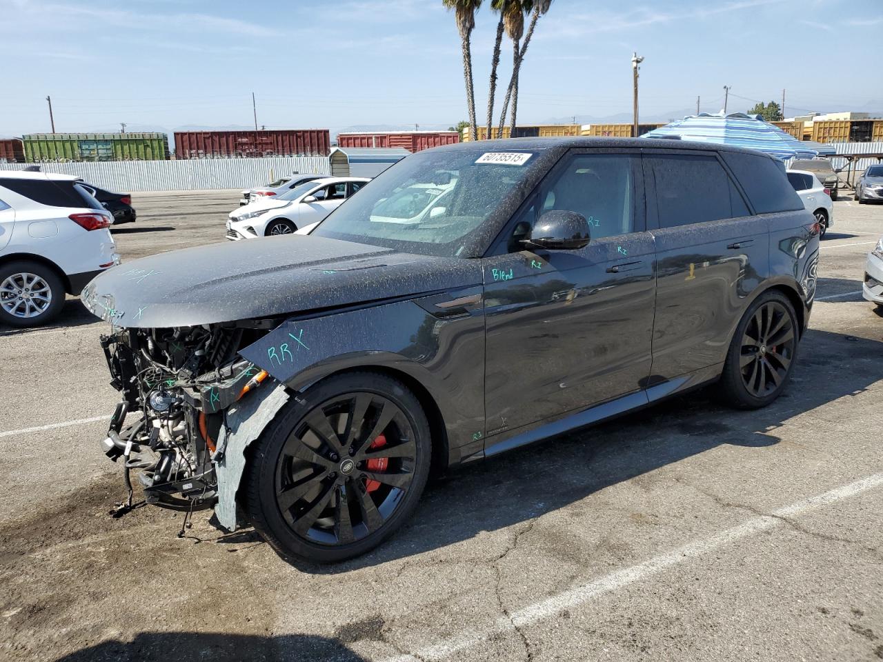 LAND ROVER RANGE ROVE 2025