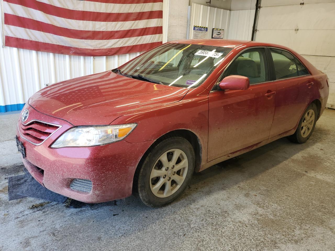 TOYOTA CAMRY BASE 2011