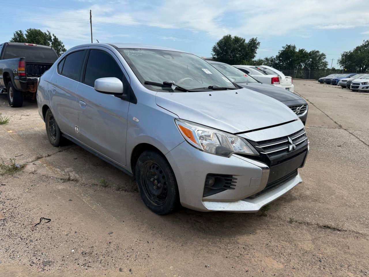 MITSUBISHI MIRAGE G4 2023