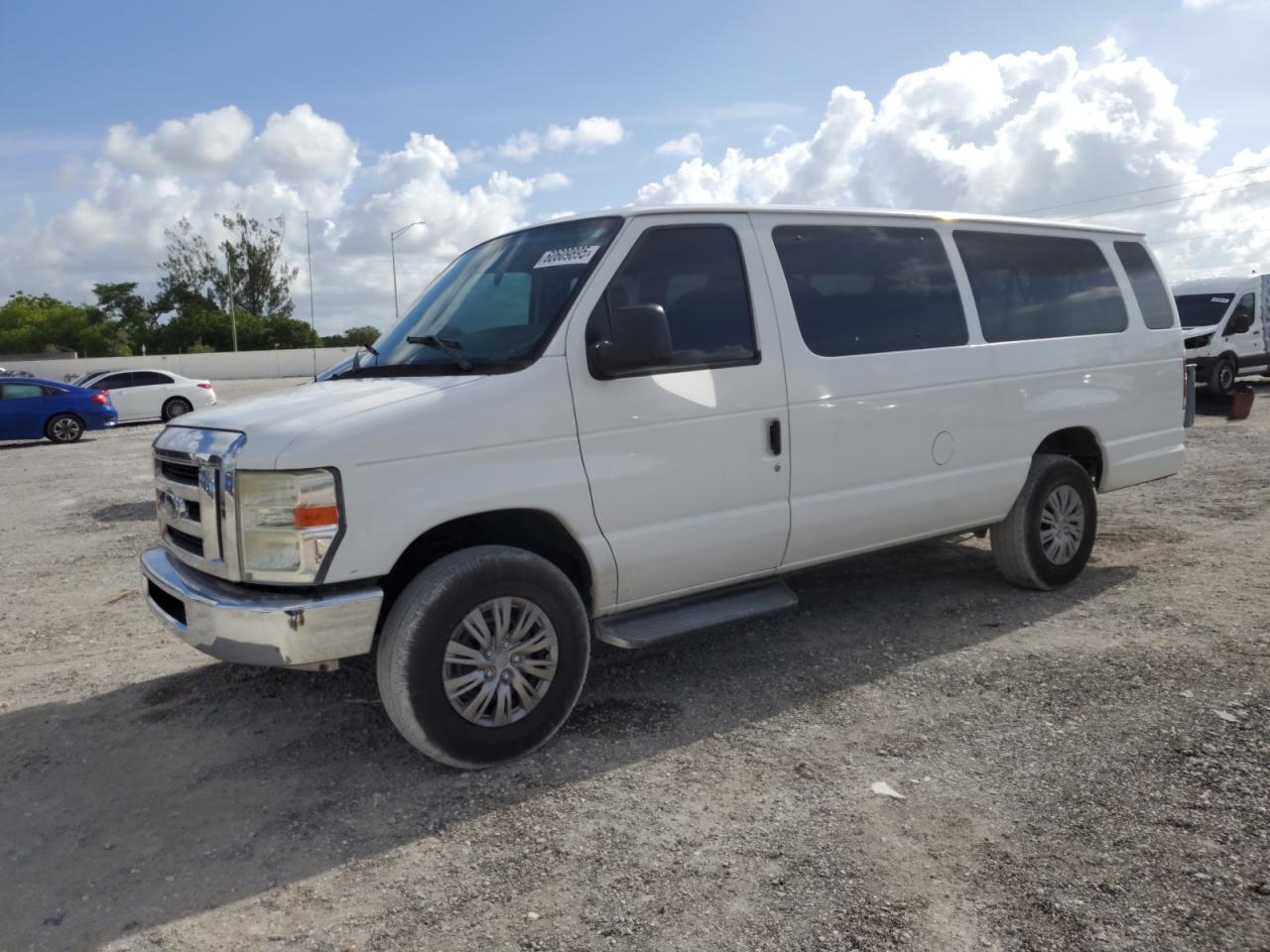 FORD ECONOLINE 2013