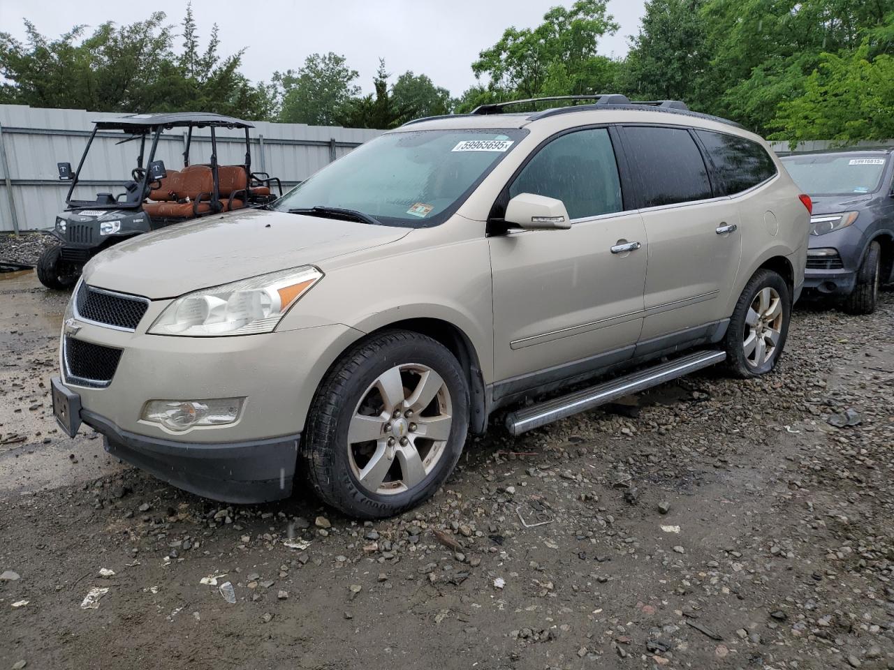 CHEVROLET TRAVERSE L 2011