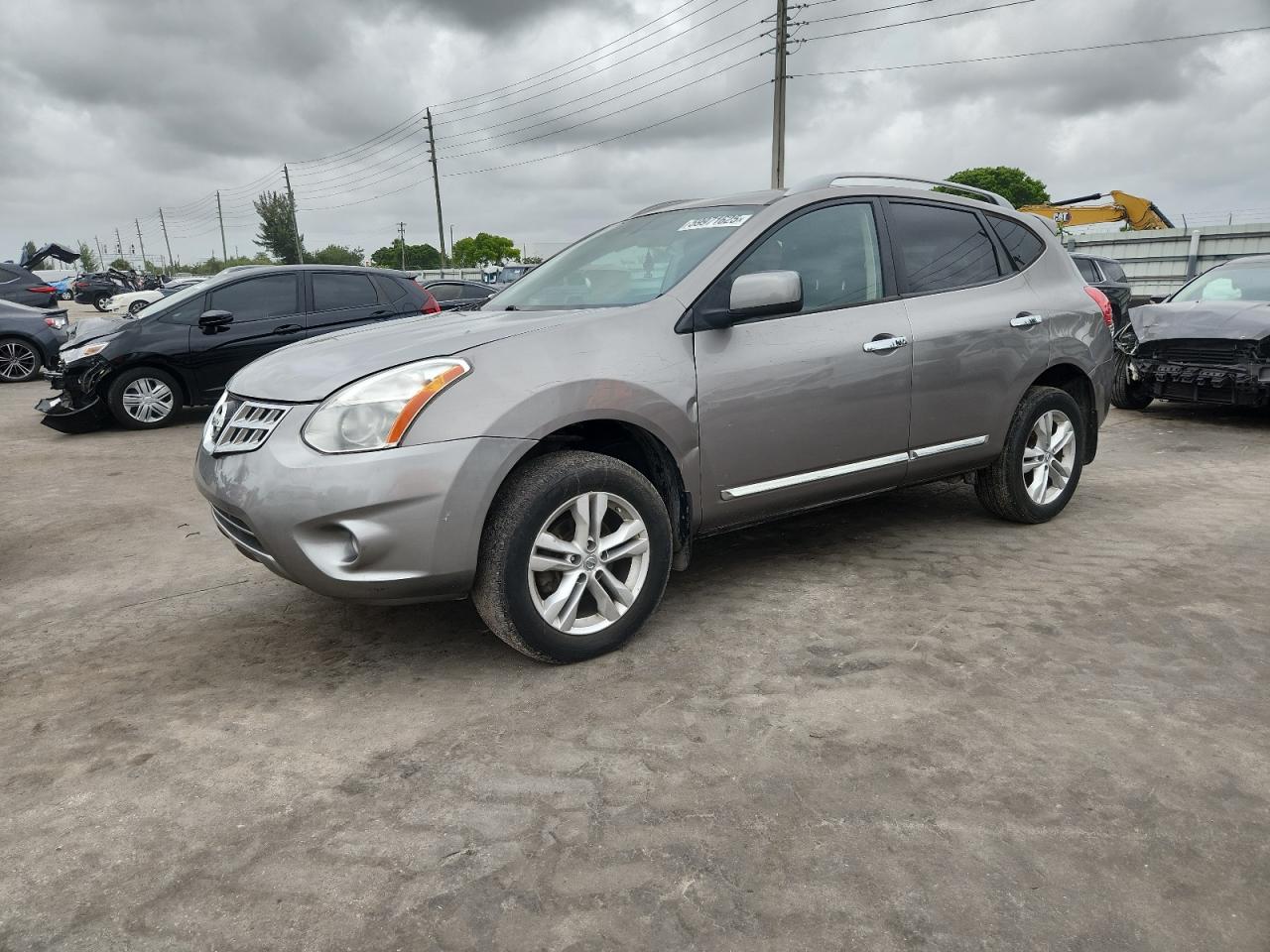 NISSAN ROGUE S 2013