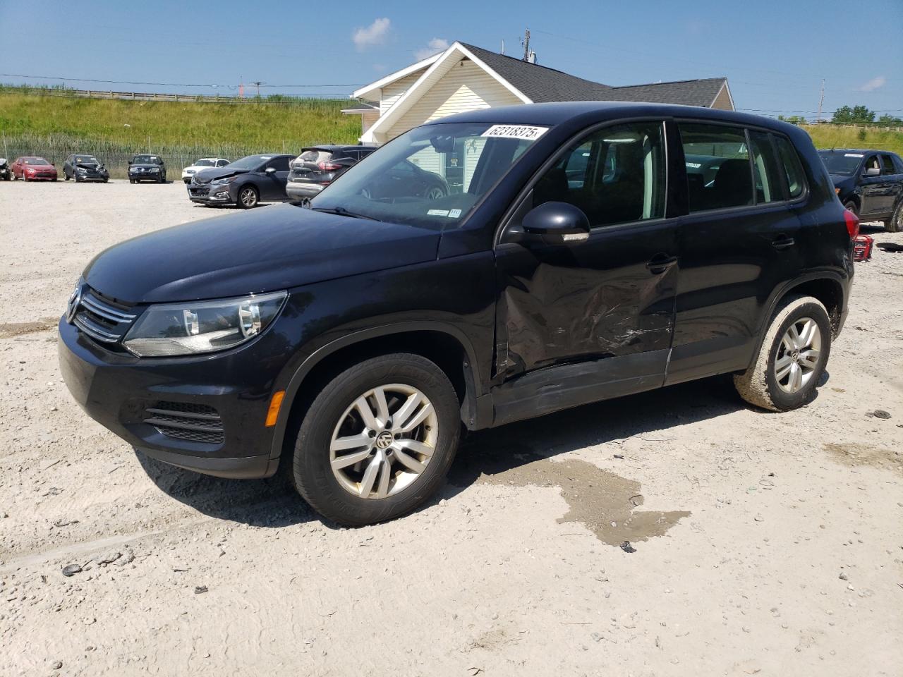 VOLKSWAGEN TIGUAN S 2014
