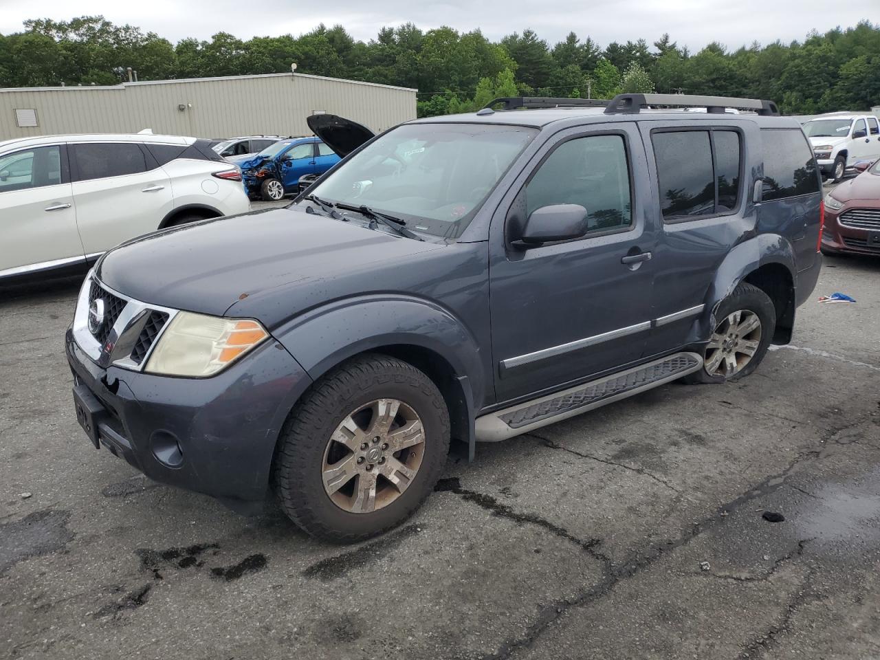 NISSAN PATHFINDER 2011