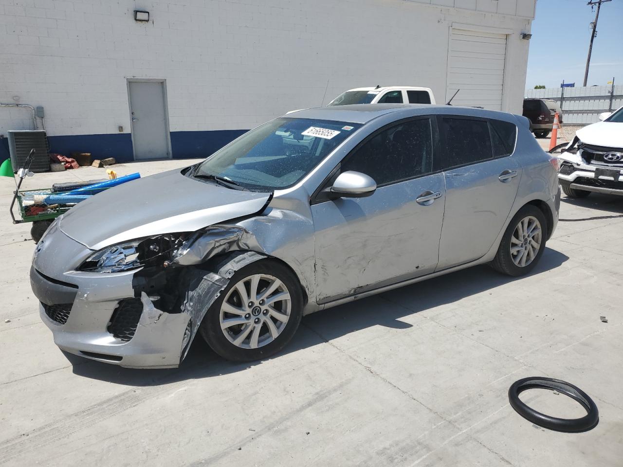 MAZDA 3 2013