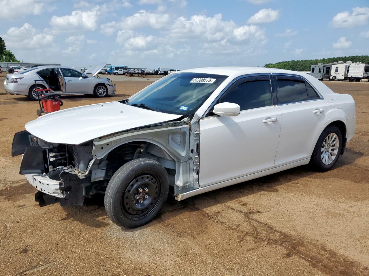 CHRYSLER 300 2013